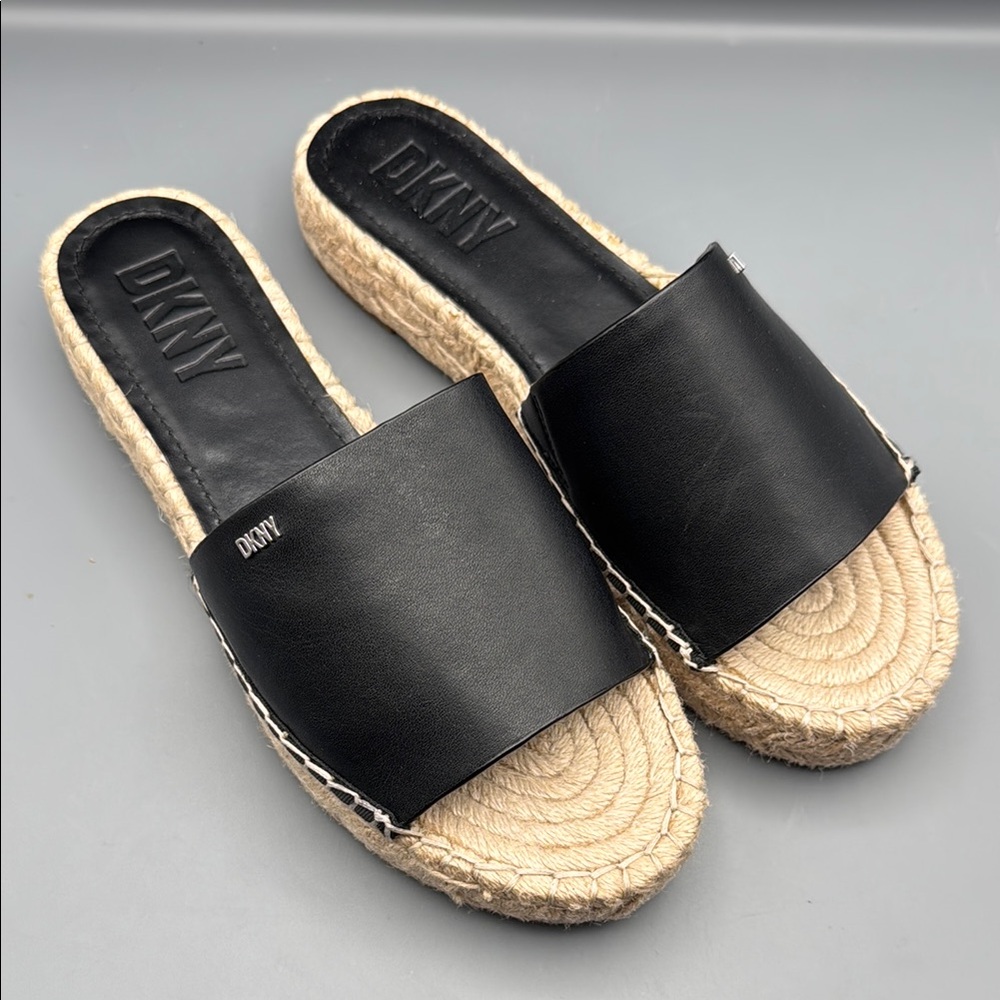 DKNY Women's Camillo Slip-on Espadrille Platform Slide
